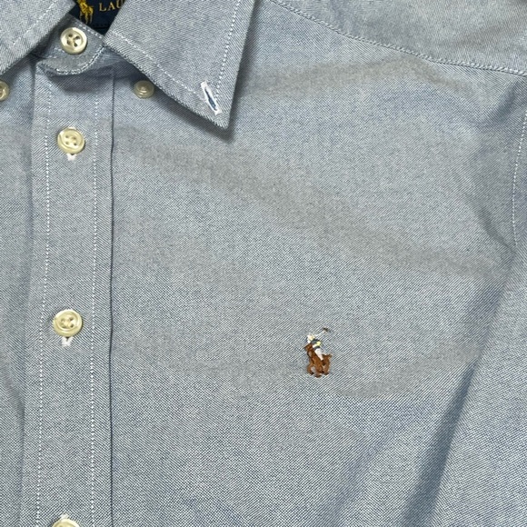 Like NEW Ralph Lauren Boys' Chambray Button-Down Shirt. Size L / 14/16 - Picture 4 of 7